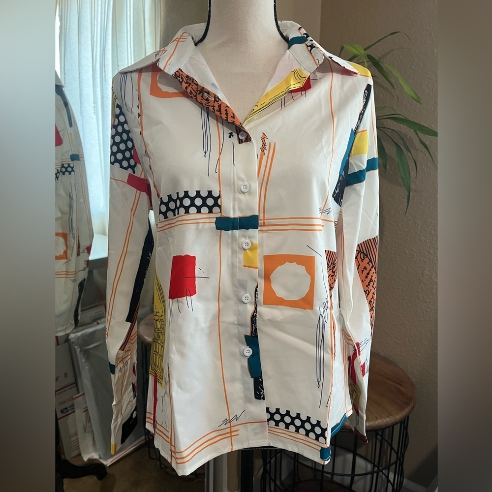 BUTTON UP LONG SLEEVE TOP